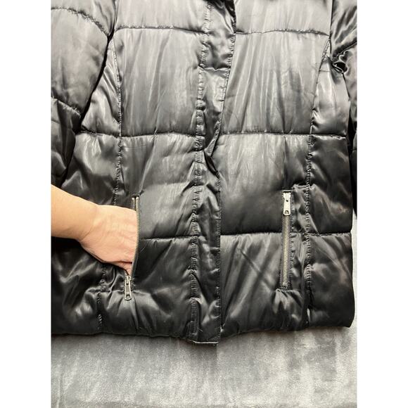 Old Navy Puffer Coat Woman’s Sz L Tall Black Gloss Quilted Outdoor Made In 2011 - Picture 9 of 13
